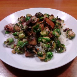 Roergebakken spruitjes met...